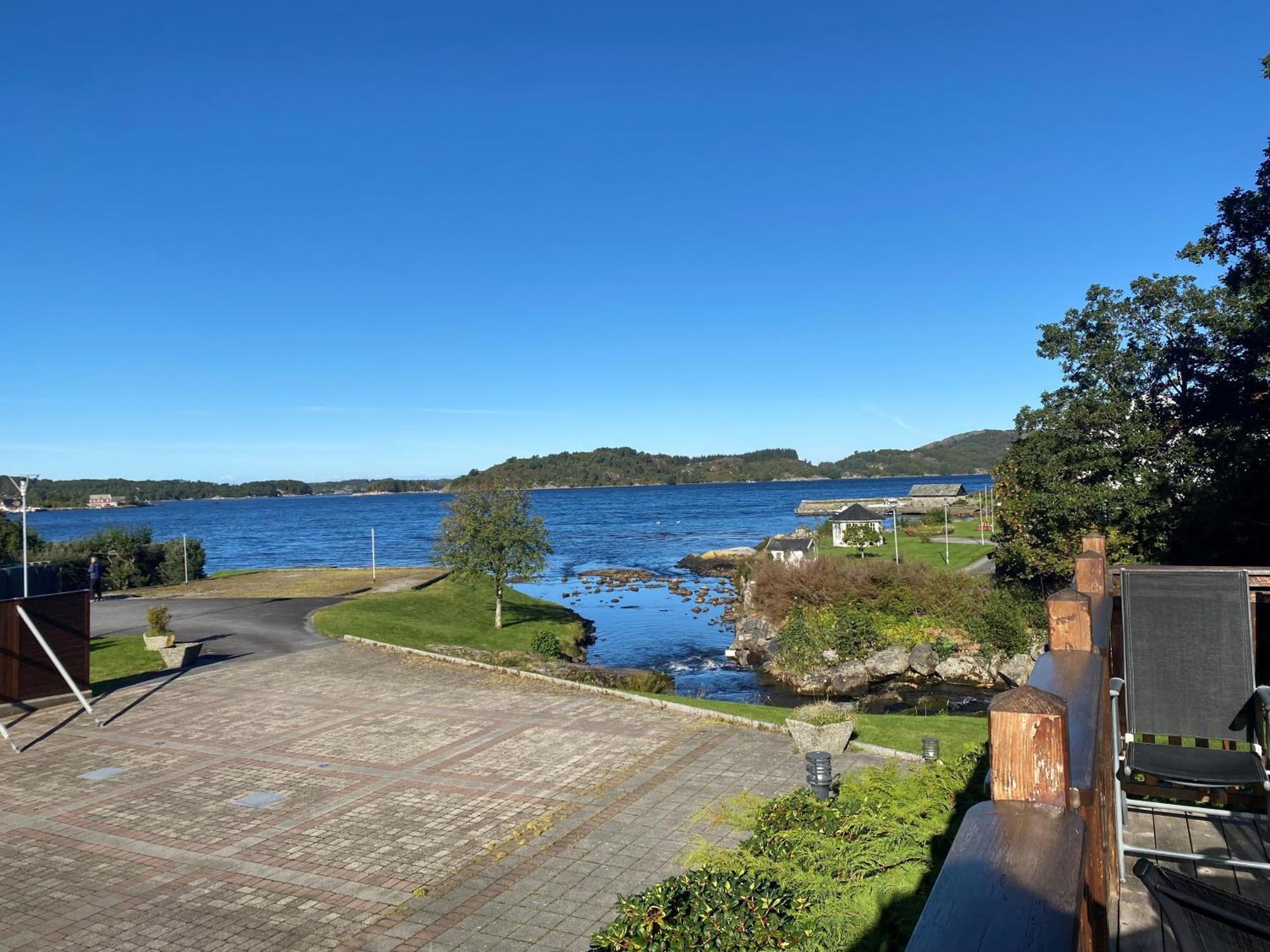 Fitjar Fjordhotell Экстерьер фото